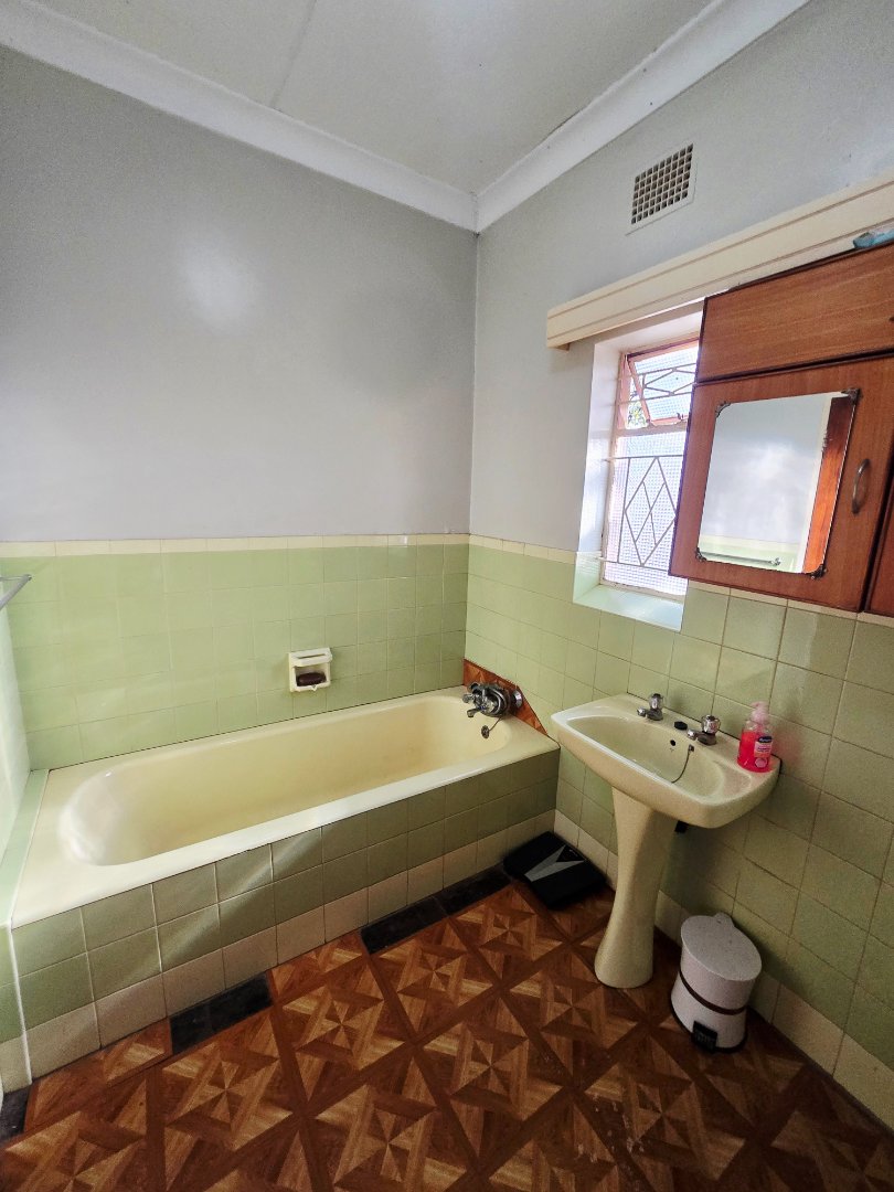 4 Bedroom Property for Sale in Wilkoppies North West